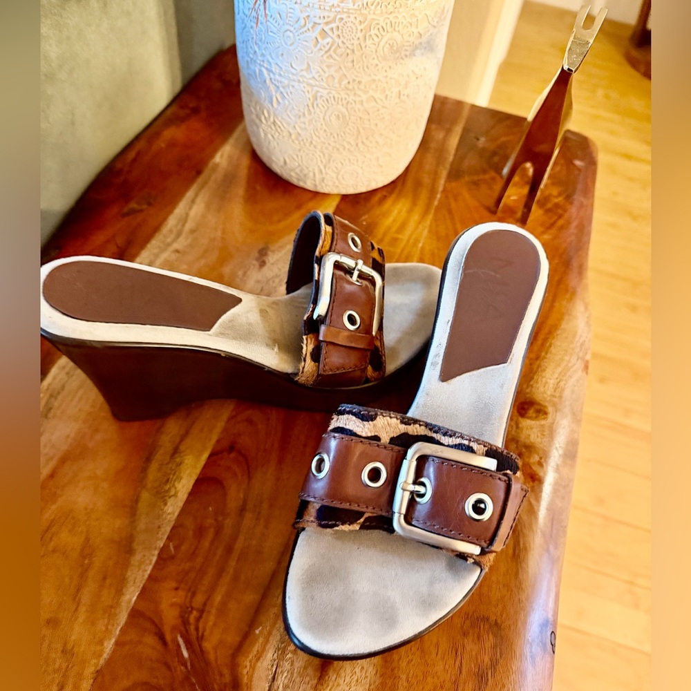 MIA Brown and Leopard Print Mules Y2K
